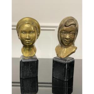 Vietnam - Pair Of Female Busts In Bronze 20th